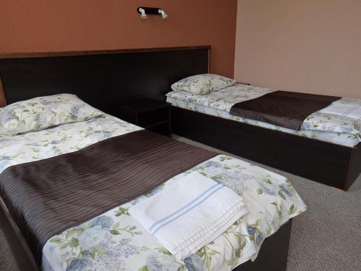 Hotel Sveciu Namai- Kazlu Ruda Zimmer foto